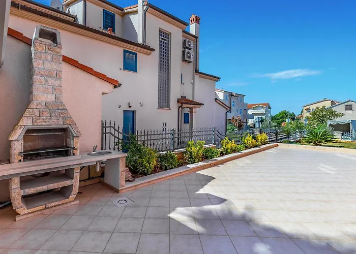 1 Bedroom In Medolino