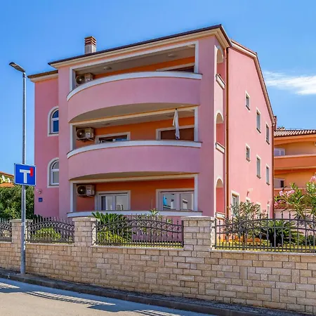 1 Bedroom In Medulin